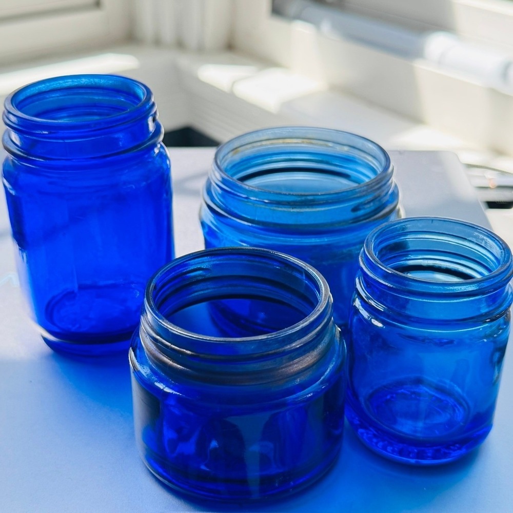 Vintage Cobalt Blue Glass Jar Lot Vicks VapoRub Noxzema Apothecary Bottles 4pc